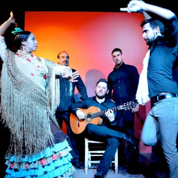 GRUPO FLAMENCO 4 Tablao Flamenco Sevilla